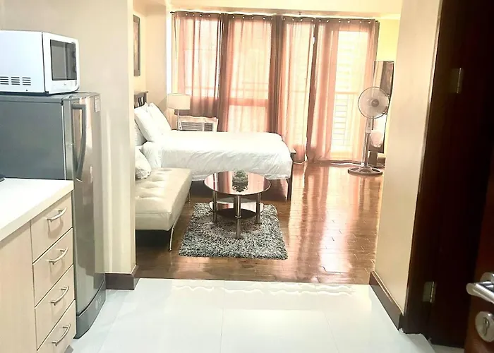 Guest house 20c Staycation Near Greenbelt 4*