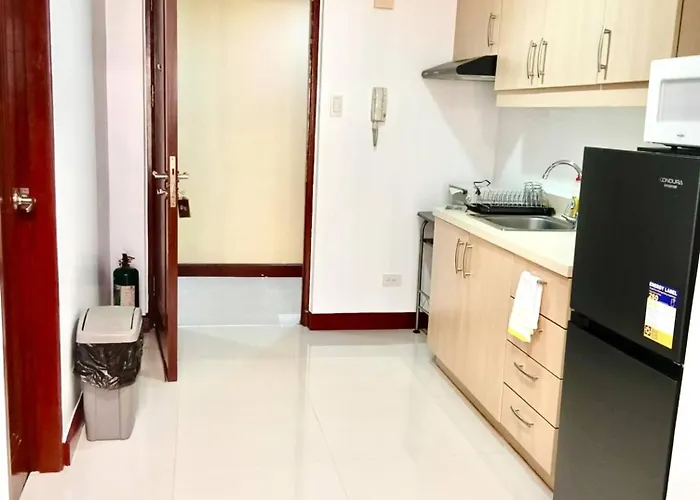 20c Staycation Near Greenbelt Manila