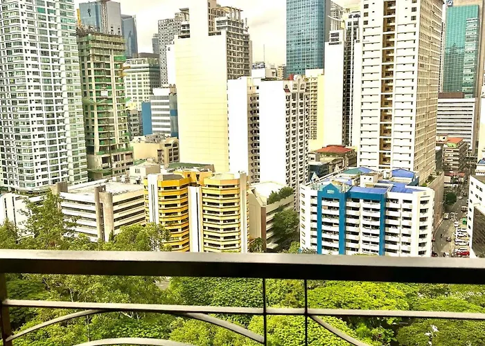 20c Staycation Near Greenbelt Guest house